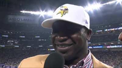 John Randle has a friendly message to Packers fans in advance to Sunday’s game
