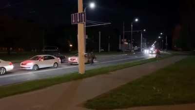 Mods are asleep. Quick upvote belarusian police wanting to kill the camera man