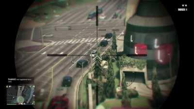 In 2000+ hours I have never seen something like this in free mode. I think I just witnessed the president playing GTAO lol.