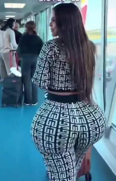 you're post is: UNCANNY GASSY