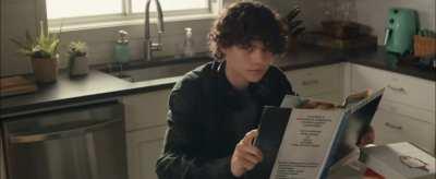 HOW IS THIS A REAL AD WHAT