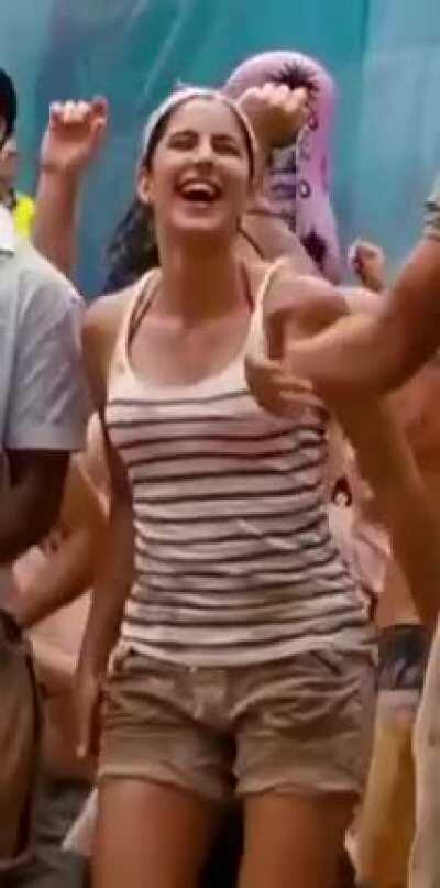 Katrina kaif - bounce