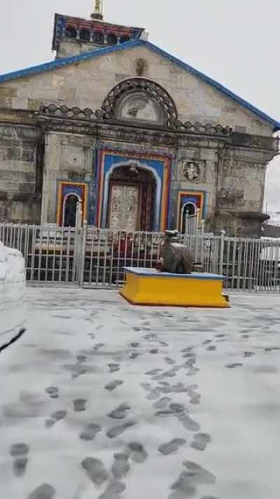 Sabhi VIRAAT bhaiyo ko Kedarnath se Har Har Mahadev
