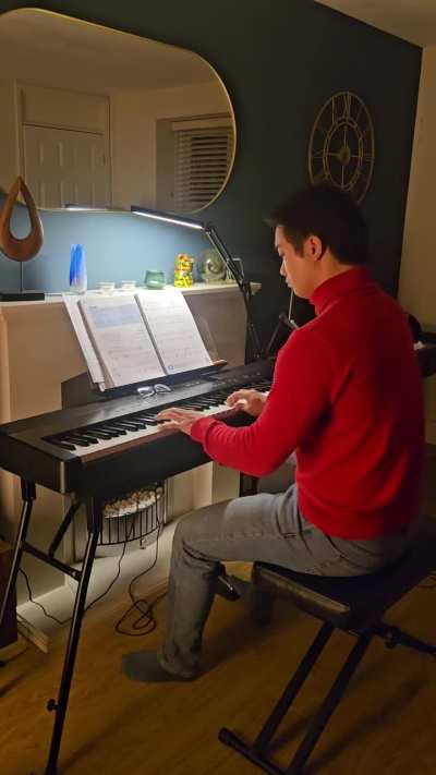 Finale (Symphony No. 9, From The New World) from Faber's Adult Adventures Book 2 - 4-5 months progress. Some A minor and triplets work. Appreciate any feedback!