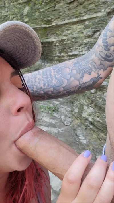 [reddit/discord] <taking a buds load wherever/whenever😏🤫