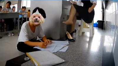 小屁孩不会让我来