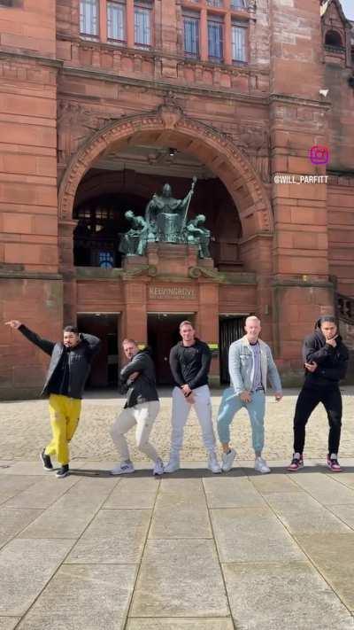 gay🏴󠁧󠁢󠁳󠁣󠁴󠁿irl