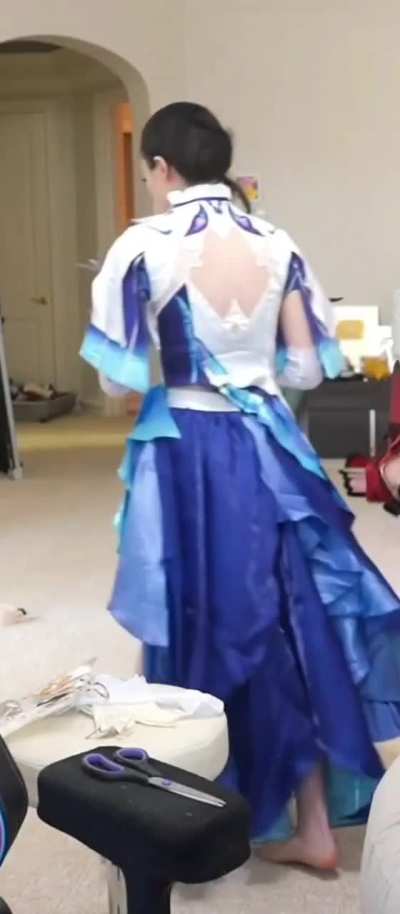 Emiru cosplay stream w/ Bonnie & celebi_cos - August 2025