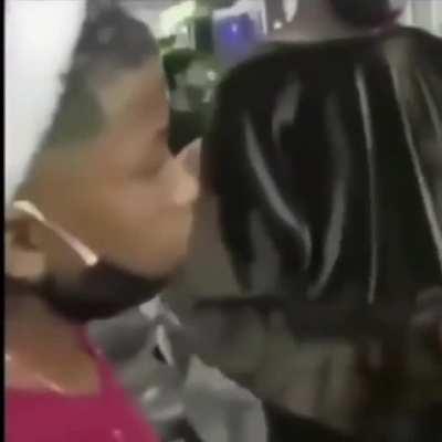 Pq o seu veio com pinicula?