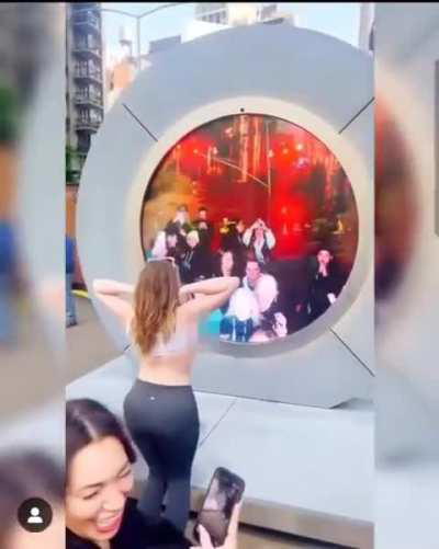 To have a Nyc-Dublin portal