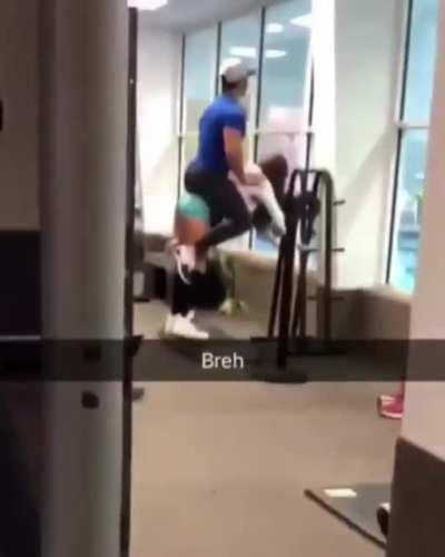 Personal trainer literally mounted the girl