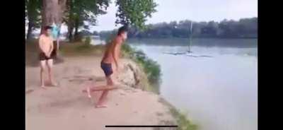 Warlock jump on uneven terrain