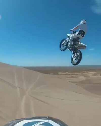 HMRB while I dirt bike