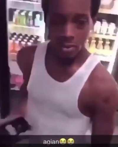 They got him again omg lmaoooooo 😂😂😂😂