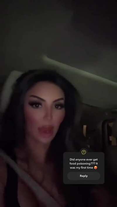 Faryals actually blessing us 😍