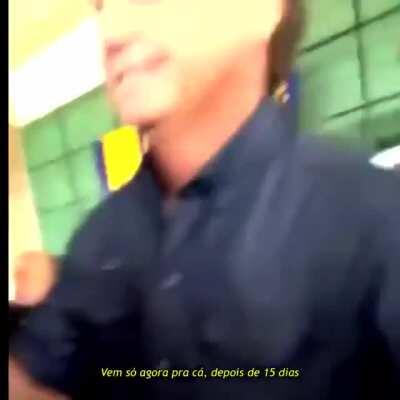 Parece que teve umas pessoas no Amapa que não gostaram muito de receber a visita do Presidente Jair Bolsonaro apenas 19 dias após o início da crise do apagão.