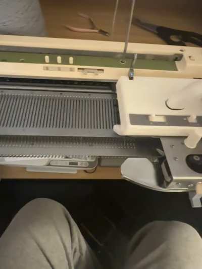 Carriage wont go over needles