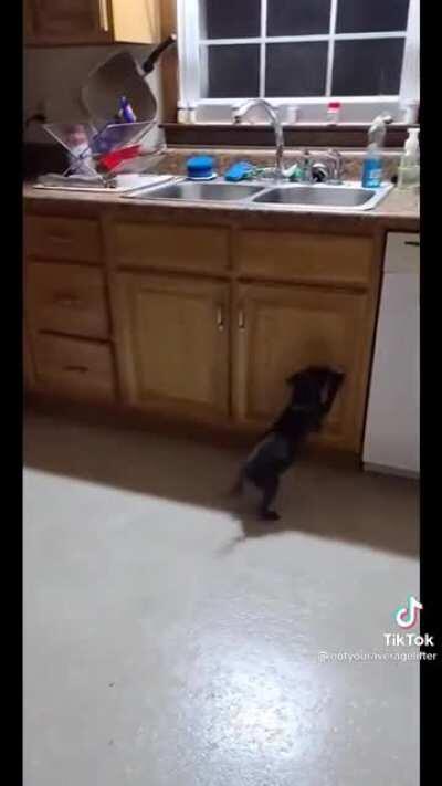 I just want some water mom!