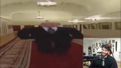 hasans laugh starting to sound like putinWalk