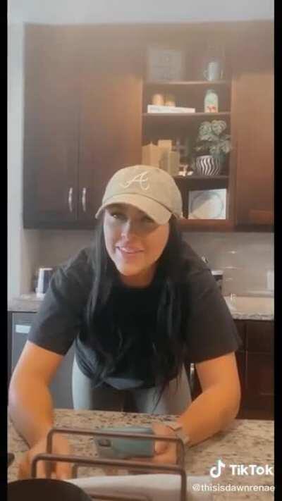 This the FDS energy we love. No sending paragraphs or explaining. Just pure boredom: “I’m just less interested.”