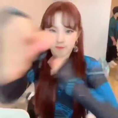 200911 Official Update - Yuqi (#I_NG)