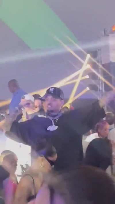 Chris Brown Dancing to Kendrick Lamar's 