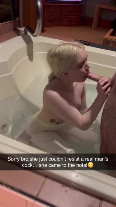 My bf bet I wouldn’t leave our dorm while he was in class to meet with his friend… I couldn’t resist🤭😬