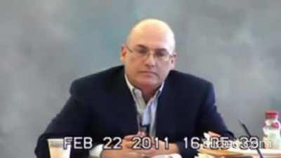 Watch Steven Cohen (point72) thinking veeeery slowly if insider trading was ok, while his moral compass spins like a tornado