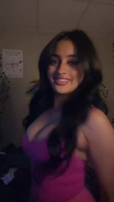 Sexy Indian in Pink