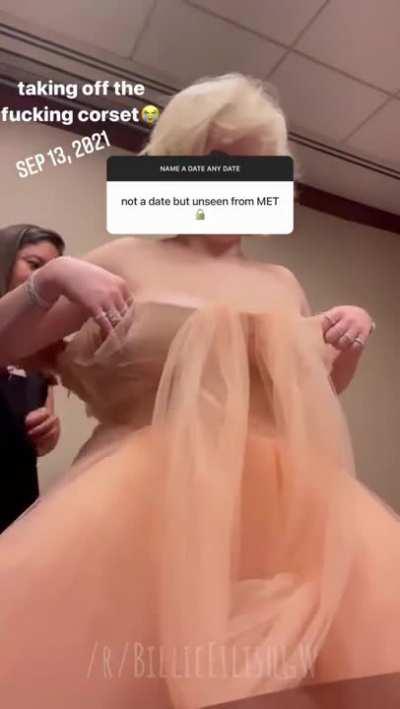Billie Eilish moaning as her corset is removed