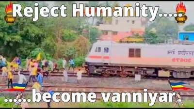 Debar: we are the most dumbest people ever Panniyar: Hold our agni chetti 🔥 🇷🇴 🔥