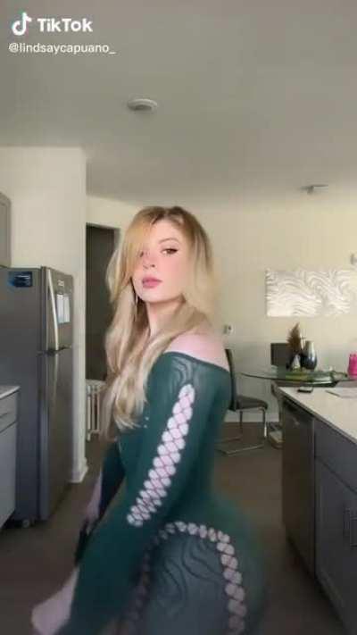Lindsaycapuano_