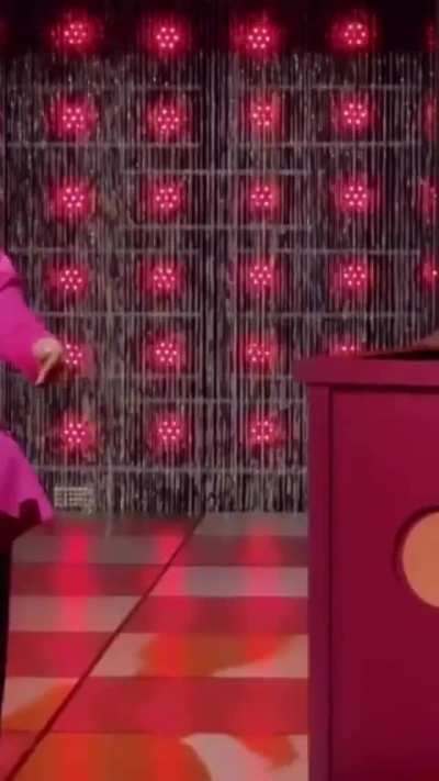 Rewatching The Vivienne on All Stars 7 and she’s still unmatched🔥