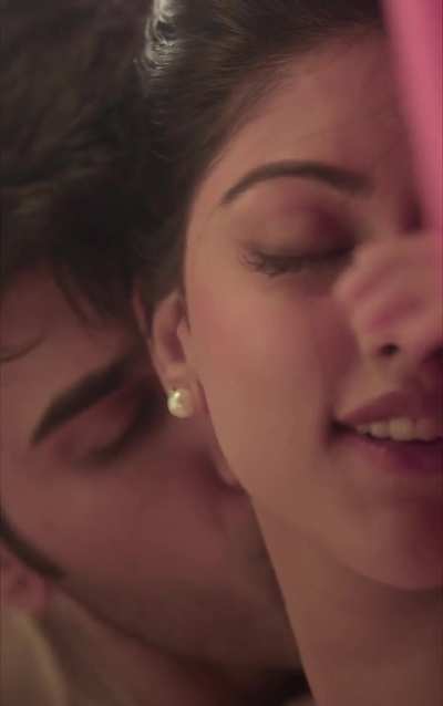 Anu Emmanuel [Urvasivo Rakshasivo]