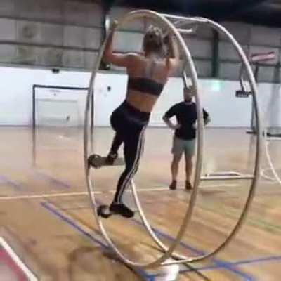 She Makes It Looks So Easy!