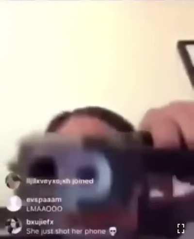 Screenshots were invented in 2007 / People in 2006 :