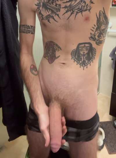 Do you think you can get this lump hard? 🧏🏼‍♀️😤