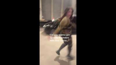 Nia looks sooooo cute when she gets excited for McDonald’s Quarter Pounders 🥰🍔