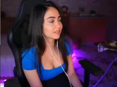 Konse cosplay me kaash ko dekhna chahte ho apna dream cosplay batao🥵