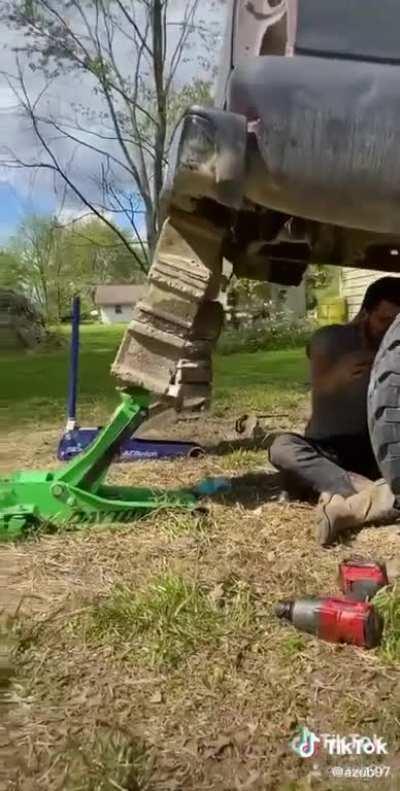 Another reason why women have longer lives