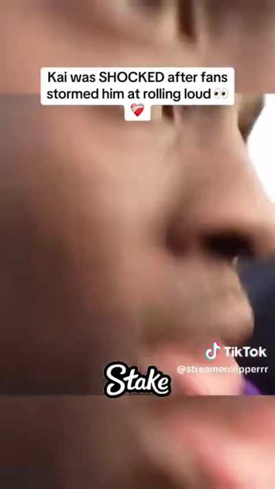 Yo Kai Cenat was shocked that fans stormed him at rolling loud