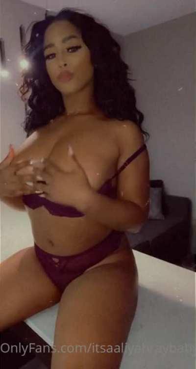 u get the baddest bitches on the planet