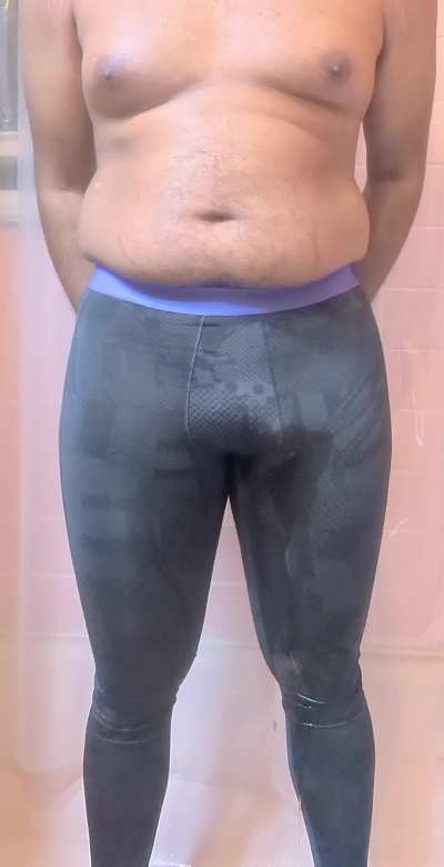 Piss in Adidas Leggings 