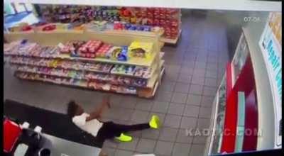 Wild Shootout At The Gas Station In Missouri