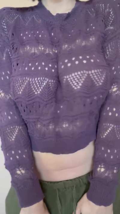 Here's a silly lil Christmas wiggle