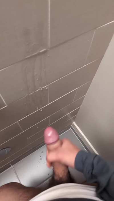 [31] Made a mess at work 😈