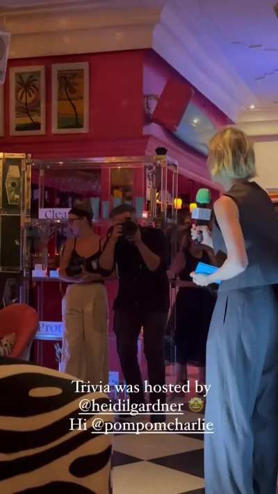 Another vid of Heidi from last night's Tula event