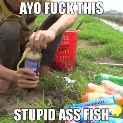 Me Hunting Jyruatodus (the dumbass mud fish) in MH Rise