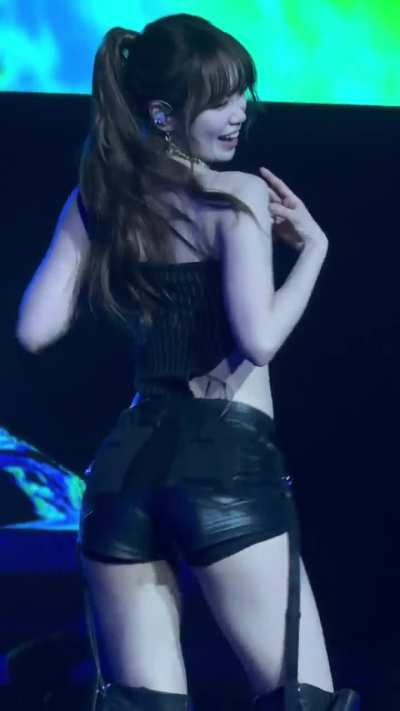 Chaewon (Le Sserafim)