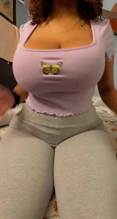 Do you like thick caramel skin girls like me?